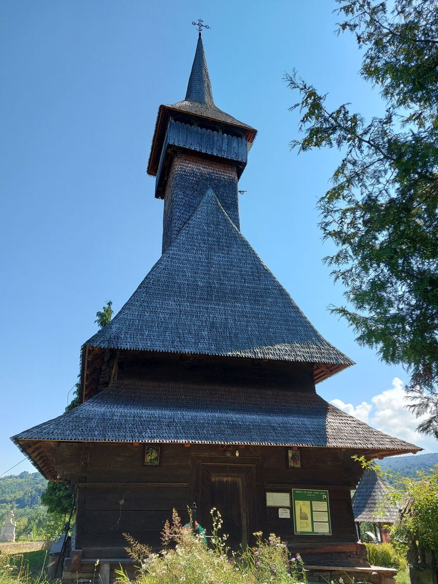The wooden church "Saint Nicholas" from Sârbi Josani 