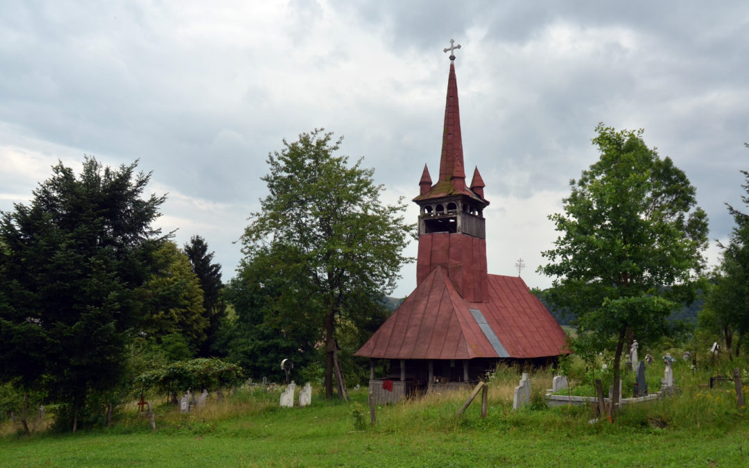 Biserica de lemn „Sfinții Arhangheli Mihail și Gavril” din Dumbrava
