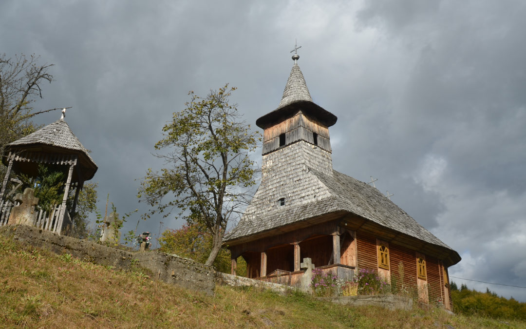 The wooden church "Pious Paraschiva" from Izvoarele 